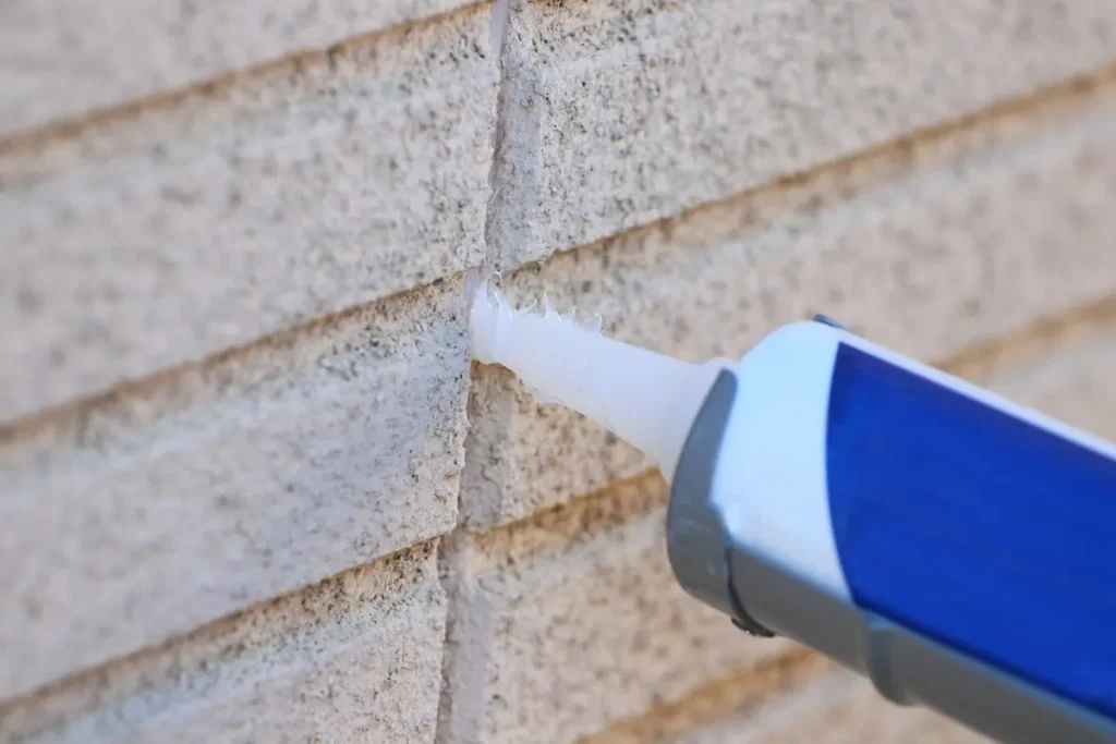 実際に外壁の剥がれを補修した事例